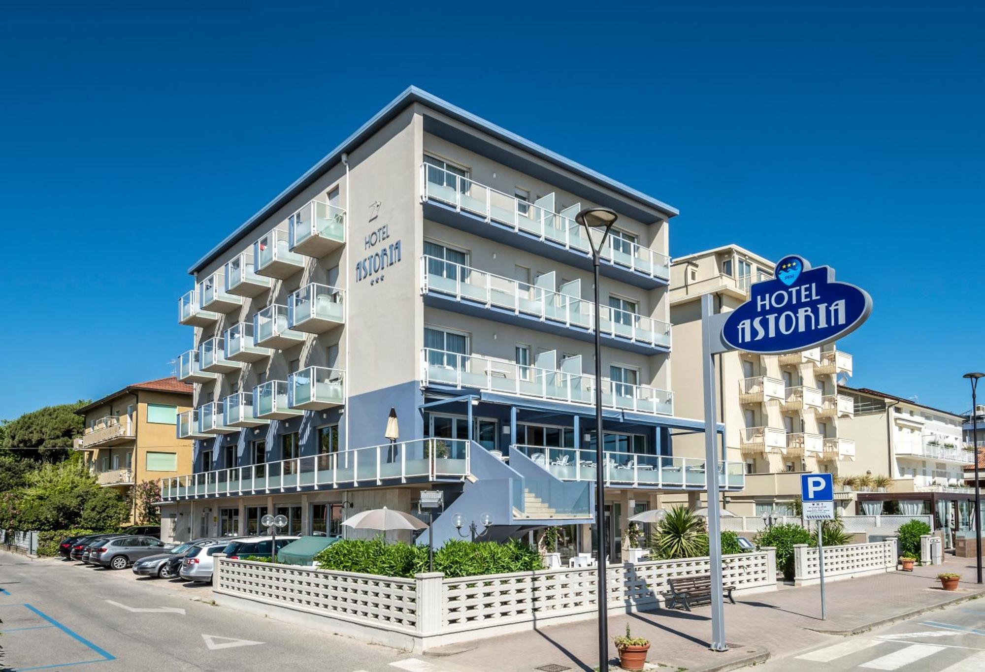 Hotel Astoria Cervia Exterior photo