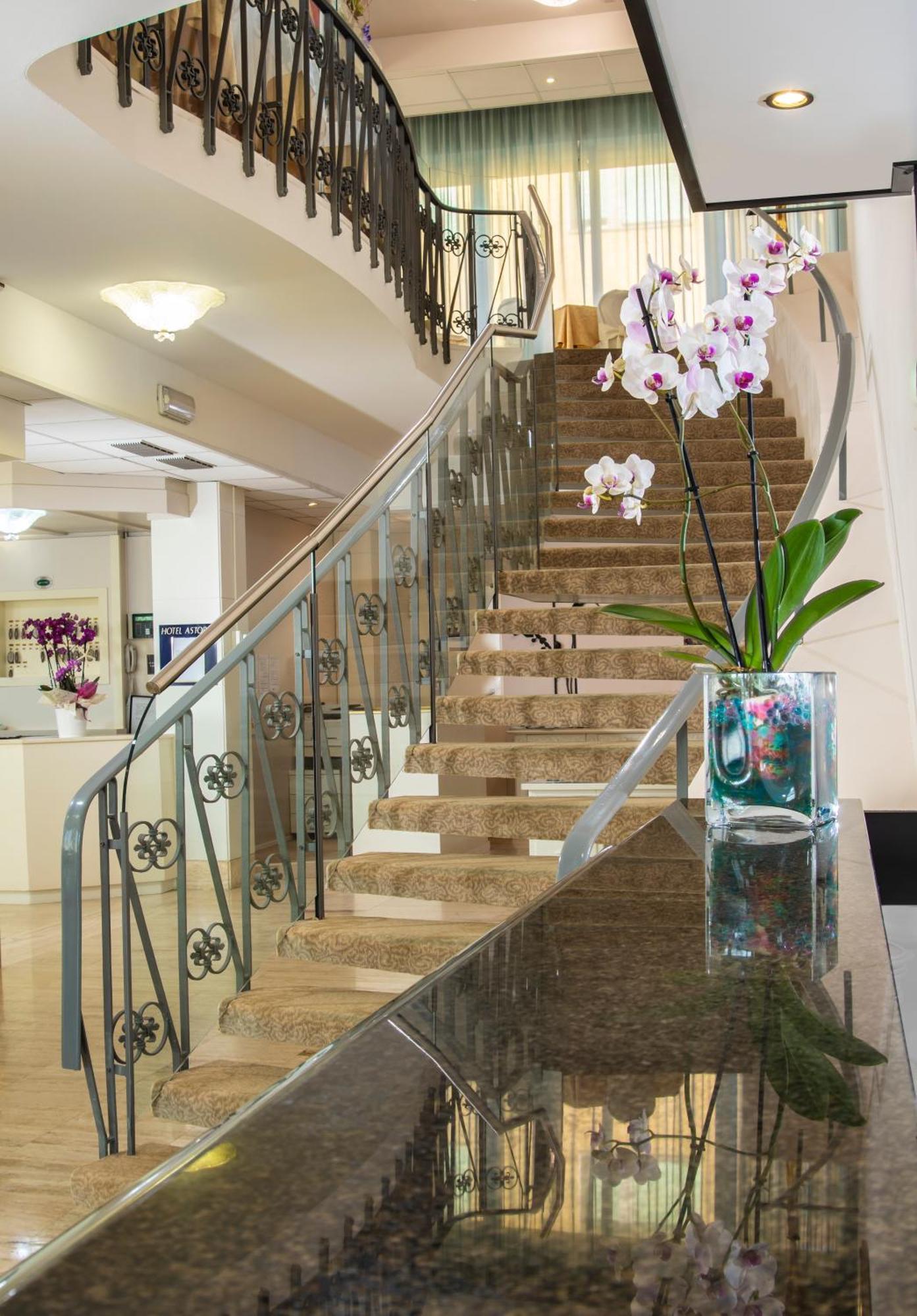 Hotel Astoria Cervia Exterior photo