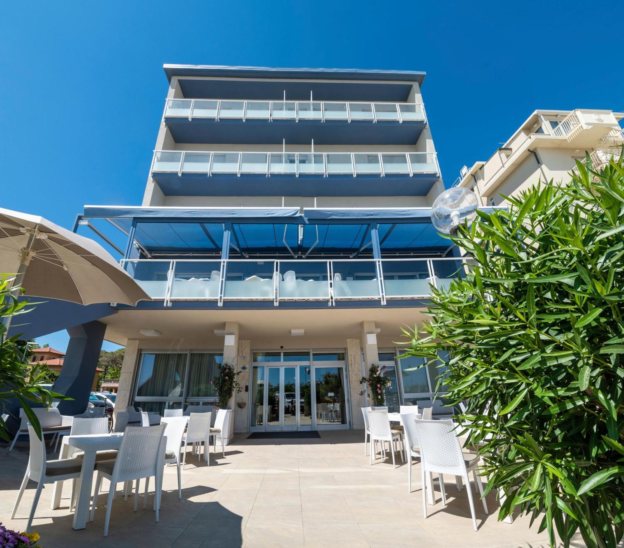 Hotel Astoria Cervia Exterior photo