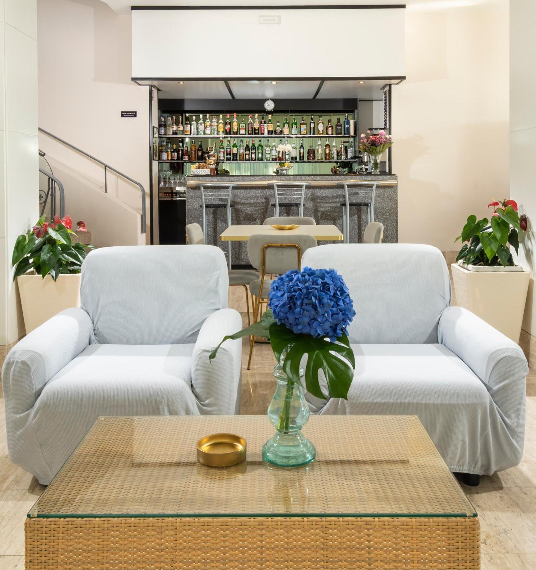 Hotel Astoria Cervia Exterior photo