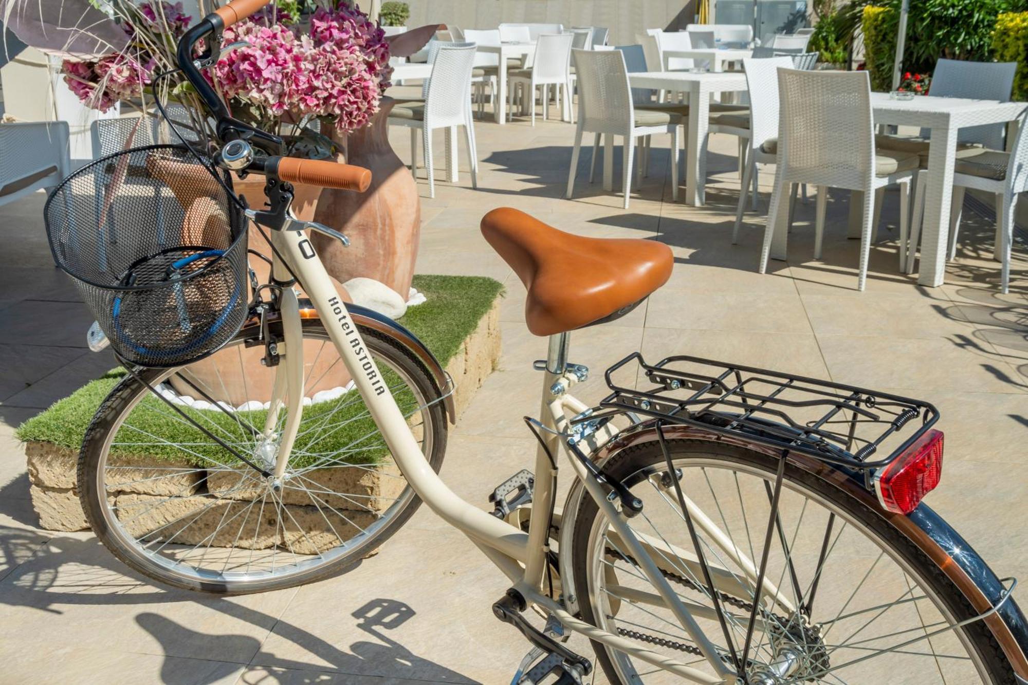 Hotel Astoria Cervia Exterior photo