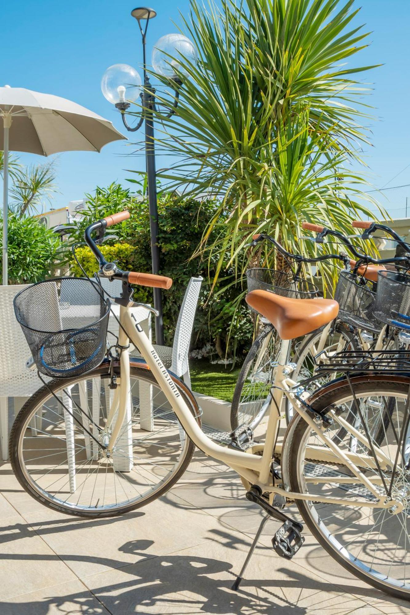 Hotel Astoria Cervia Exterior photo